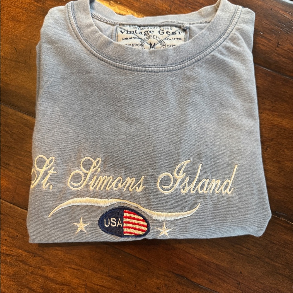St. Simons Island Blue T-Shirt- Size M - Picture 7 of 7
